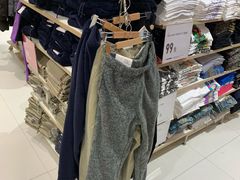 -优衣库(上海虹口龙之梦店)