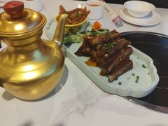 -黑青稞庄园·新式藏餐·牦牛肉汤锅(新都桥店)