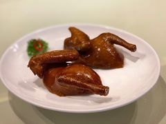 玻璃皮乳鸽-利苑酒家(华熙国际店)