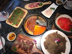 -热火朝天鲜切牛肉火锅(南强街巷店)