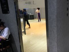 -零下舞度·街舞连锁机构(万科中心店)