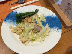 -亚龙湾希尔顿自助餐厅·海鲜·烧烤·沙滩BBQ·现场乐队