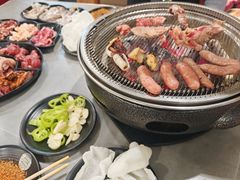 -啊美丽炭火烤肉(滑翔一店)