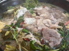 -镇雄酸汤猪脚(钻石广场分店)