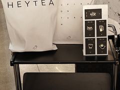 -喜茶(深圳万象城黑金店)