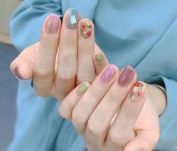 -薇奈尔美甲美睫·科技美肤