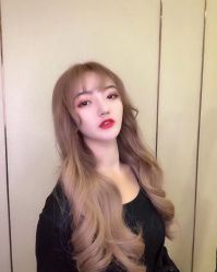 点击看大图 -时尚殿堂明星门店