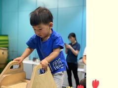 -爱睿思儿童早教亲子游泳(万象城店)