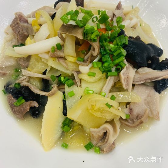 缸灶头土菜馆
