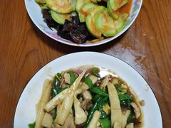 -鲸育宝宝月嫂(徐汇店)