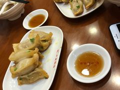 -小姜锅贴(凤凰街店)
