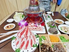 -爱新觉罗福臨火锅馆(万科滑雪场店)