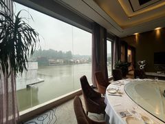 -明珠海港大酒店