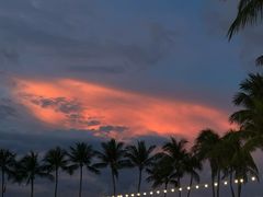 -Sunset Bar(丹绒亚路香格里拉店)