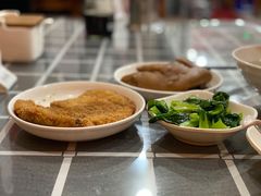 炸猪排-潘国仙耳光馄饨(黄家阙路店)