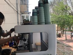 -MonsterBeans怪兽咖啡(东财店)