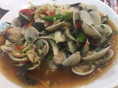 -班赞海鲜市场胖阿姨加工点