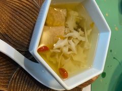 -荷风细雨·中国茶宴(碧云店)