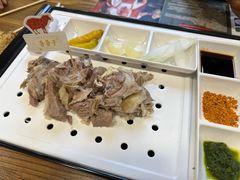 -百年吾吾子手抓肉羊羔肉(山西巷店)