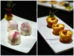 甜的小清新风格，口感细腻绵软质感缠绵。右：奶酪葡挞，这里的酥类点心都是迷你SIZE的，正好一口一个。-广州文华东方酒店·江-由辉师傅主理