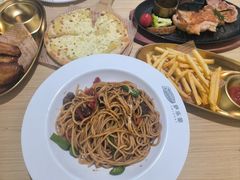 -必胜客(华邦银泰店)