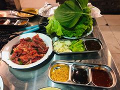 -马路牙子烧烤音乐酒馆(望京店)