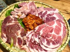 猪肉宴-牛炙烤肉(车公庙店)