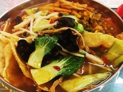 -红鼻子桂林米粉(金唐新光界店)