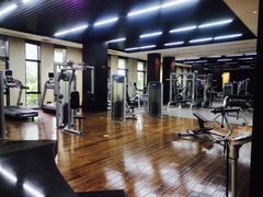 -深圳隐秀山居酒店