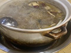-东巴谷野生菌火锅餐厅