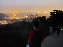 -鬼笑石后山停车场