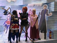 -东浩兰生上海世博展览馆