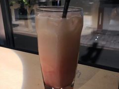 -穹六人间 people 6(岳阳路店)