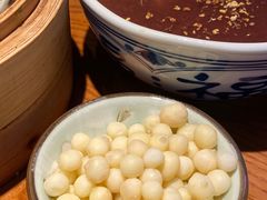 桂花豆沙鸡头米-鑫震源·苏式大虾生煎(山塘街店)