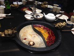-重庆德庄火锅(体育中心店)