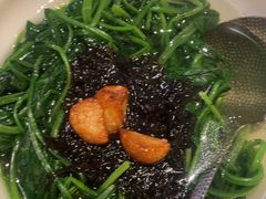-桂满陇·手作小笼包&江南叫花鸡(中山公园店)