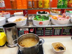-烫煮风旋转涮吧自助小火锅(洪楼大润发店)