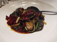 辣炒小鲍鱼-开海·红岛海鲜虾水饺(石老人店)