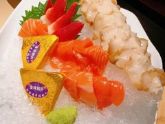-余欢领鲜火锅(新街口店)