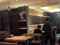 -万记麻辣烫国展总店