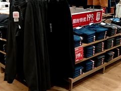 -优衣库(天津鲁能城购物中心店)