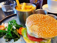 传统美式汉堡-bluefrog蓝蛙(恒隆广场店)