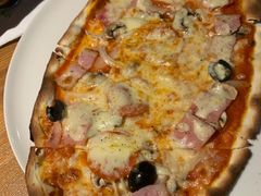 -JINNS锦时 steak&pizza(浸信会礼拜堂旧址店)