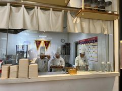 -关东小磨东北菜(上海长风大悦城店)