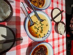 -笨豆腐居民楼菜馆•江西小炒(天津开发区店)
