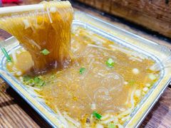 -花儿姐与战哥的美食档