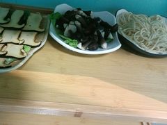 -云中鱼蒸汽石锅鱼(川沙百联店)