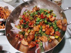 -辛香味烧鱼馆·非遗技艺·排骨红烧肉(光谷医药园店)
