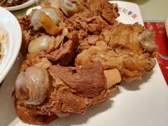 -吴记酱骨炖菜馆(西大直街店)
