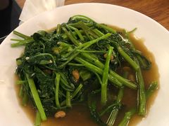 -拉威海鲜市场